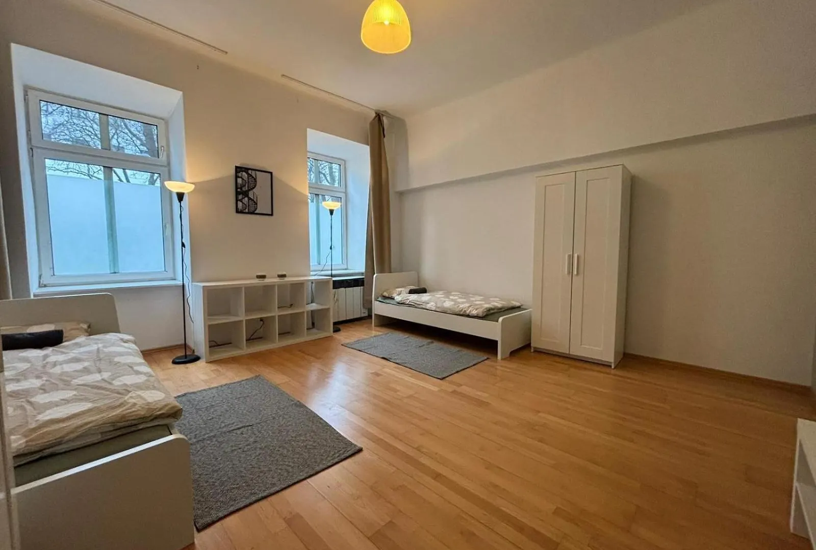 Josefinengasse Apartments contacts